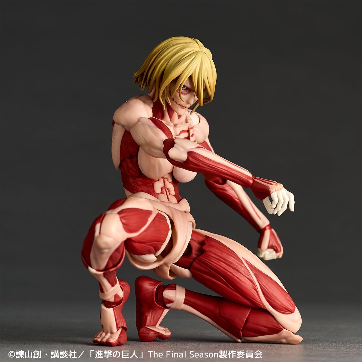 Amazing Yamaguchi Attack on Titan Female Titan - Imagen 5