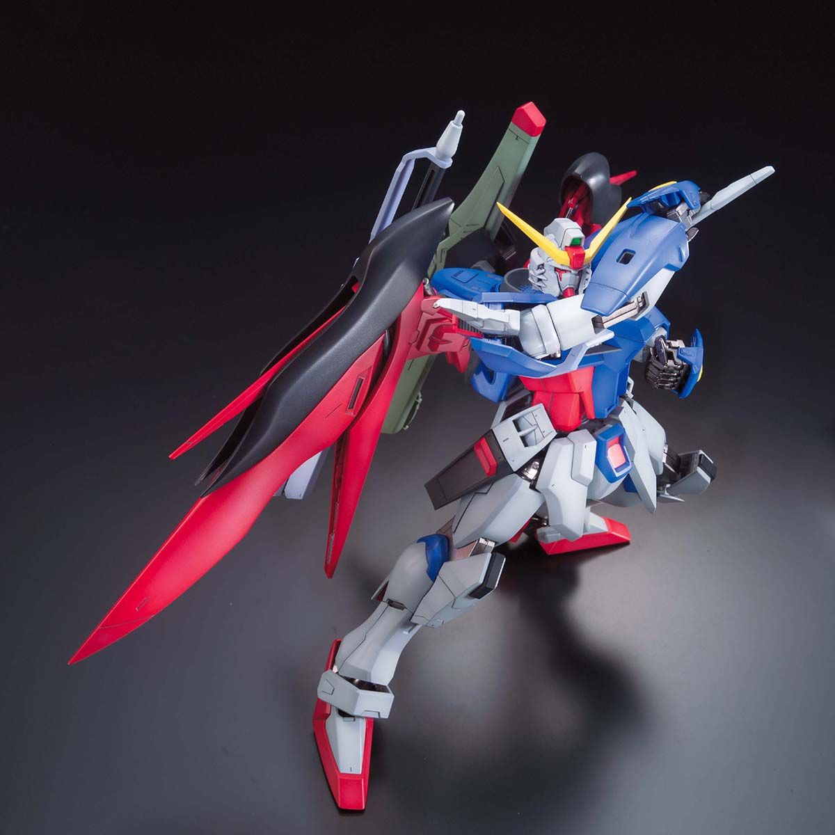 Bandai Hobby MG 1/100 Destiny Gundam - Imagen 2